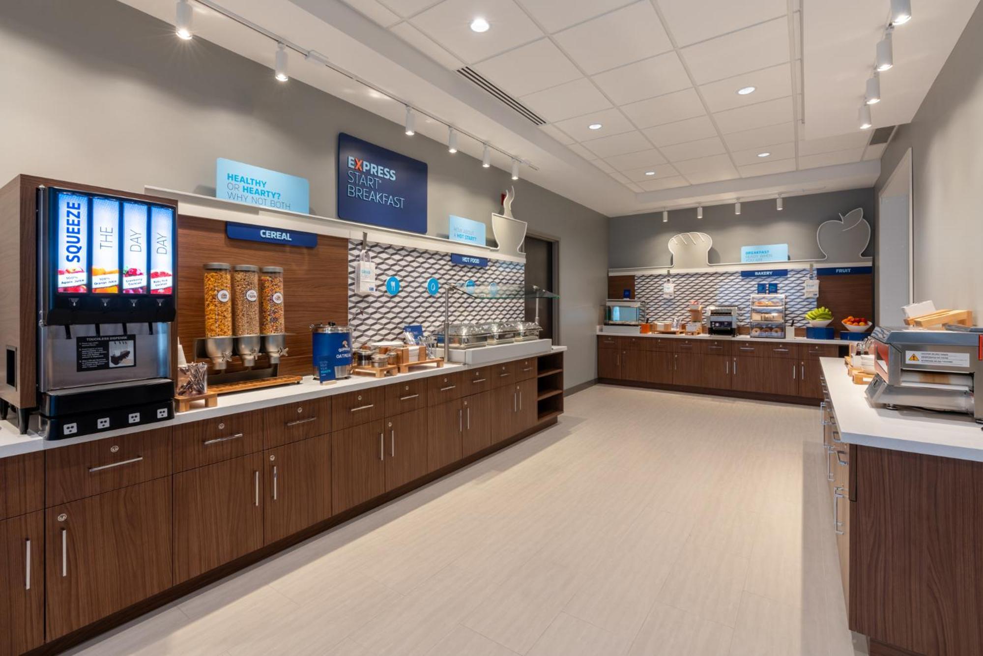 Holiday Inn Express & Suites Vaughan-Southwest By Ihg Екстер'єр фото