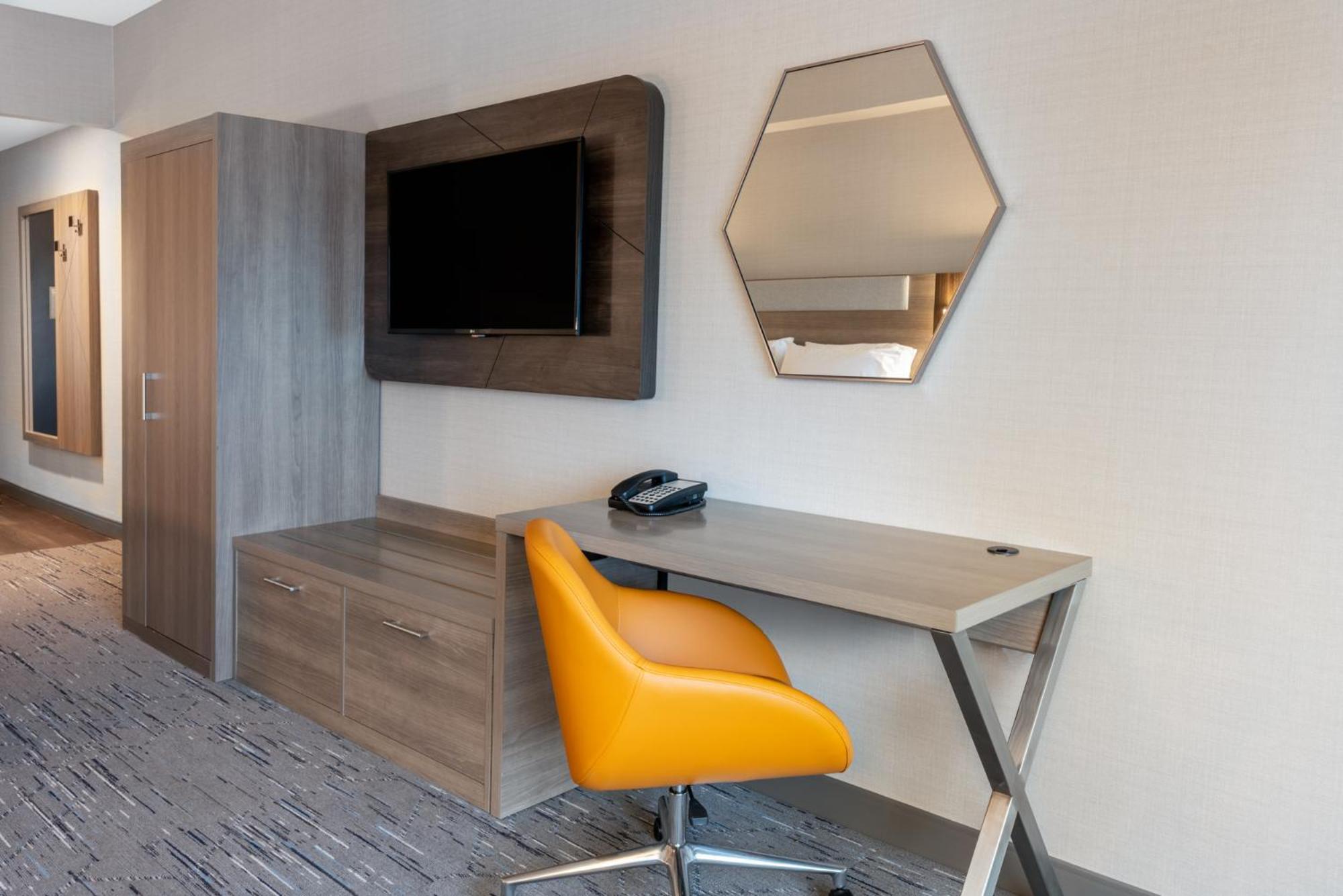 Holiday Inn Express & Suites Vaughan-Southwest By Ihg Екстер'єр фото
