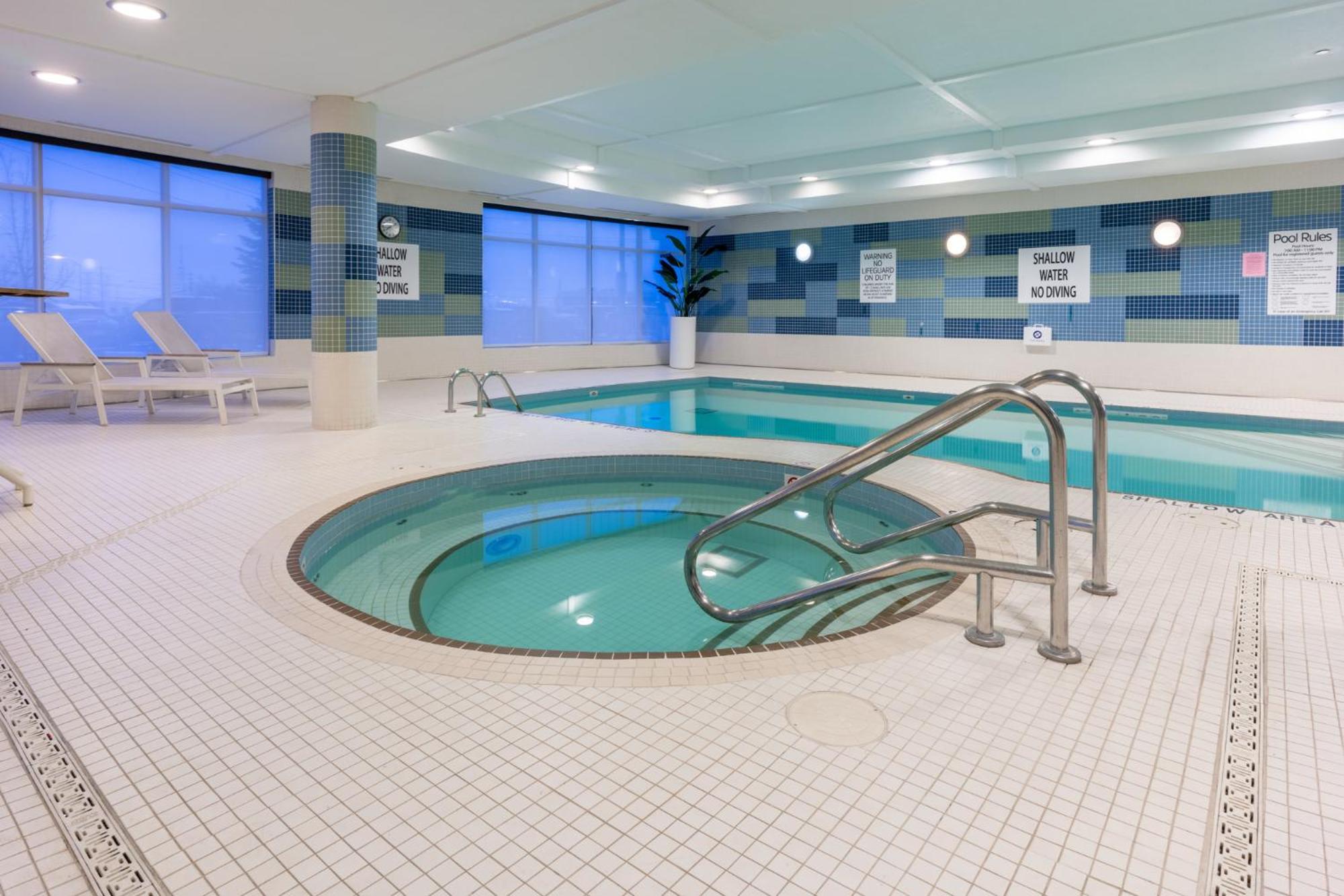 Holiday Inn Express & Suites Vaughan-Southwest By Ihg Екстер'єр фото
